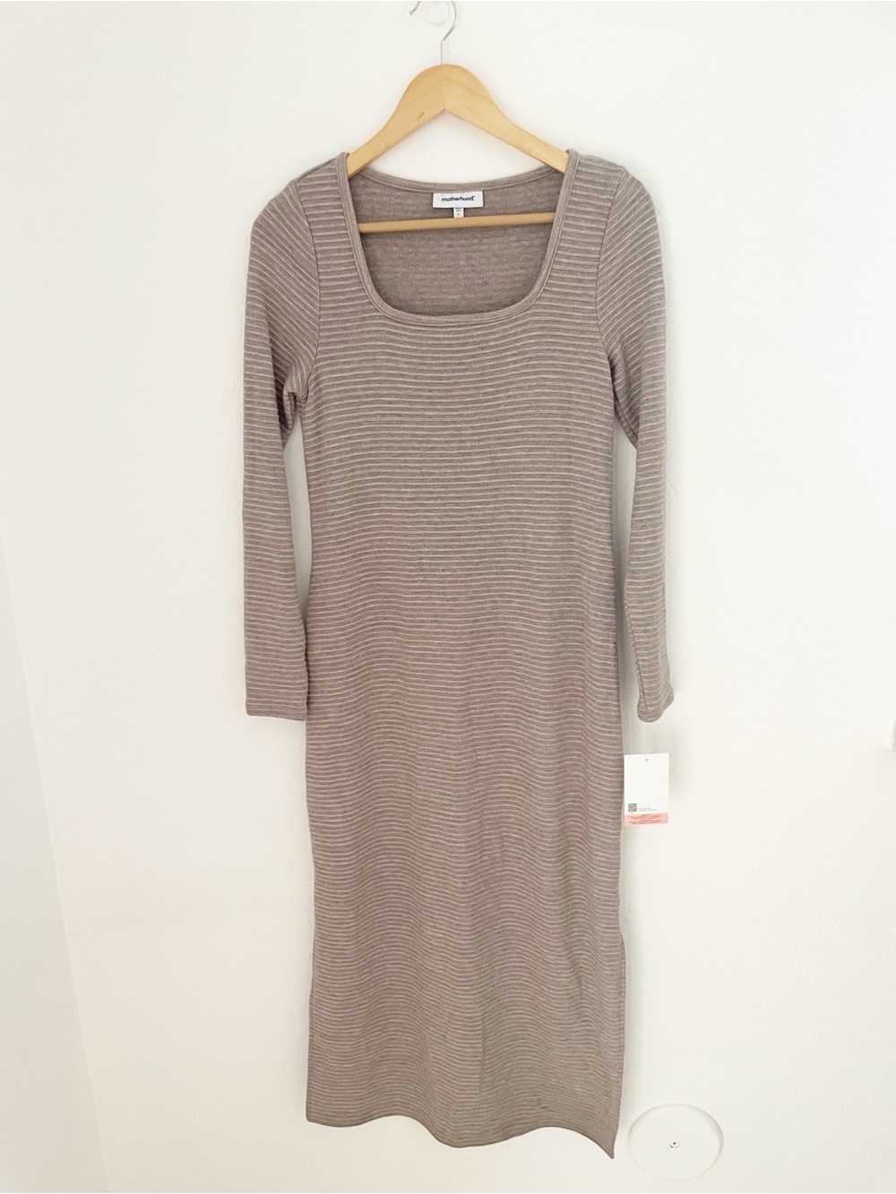 Motherhood maternity brown ribbed knit maxi with slits size small
